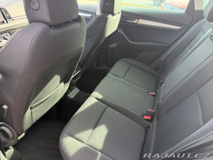 Škoda Karoq Selection 1,5TSI 110kW D 2025
