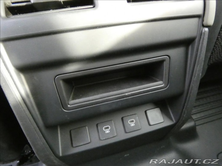 Land Rover Defender 3,0 D200 S,5let záruka,1m 2024