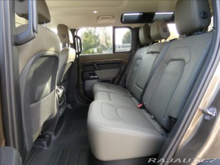 Land Rover Defender 3,0 D200 S,5let záruka,1m 2024