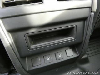 Land Rover Defender 3,0 D200 S,5let záruka,1m 2024