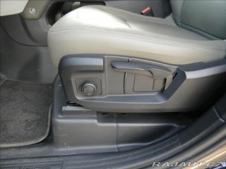 Land Rover Defender 3,0 D200 S,5let záruka,1m 2024