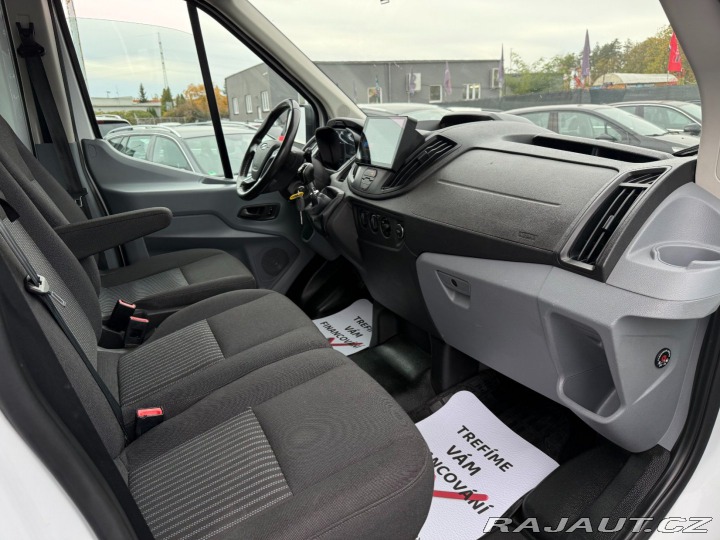 Ford Transit Courier 2.0TDCI 96kW*L2H2*9míst*T 2016