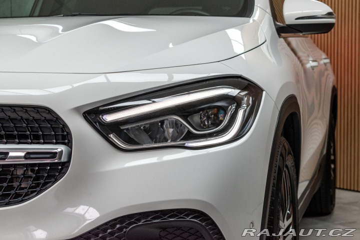 Mercedes-Benz GLA 200d 4MATIC*KEYLESS*ČR 1. 2021