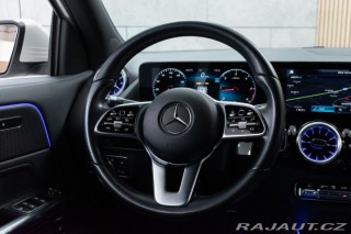 Mercedes-Benz GLA 200d 4MATIC*KEYLESS*ČR 1. 2021
