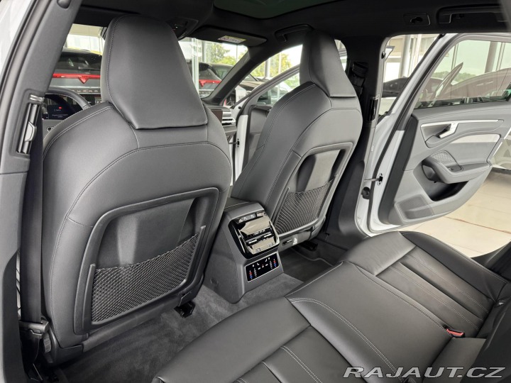 Audi A6 Avant TDI S-LINE*Matrix*3 2025