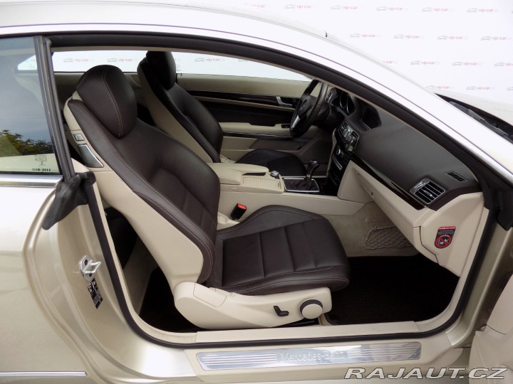 Mercedes-Benz E 220d Coupé/Full-Led/NAVI/ 2014
