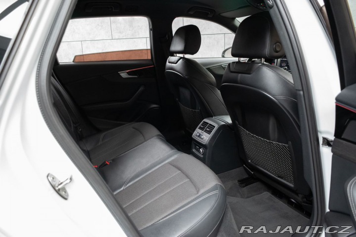 Audi A4 2.0 TDI S-LINE*ACC*TAŽNÉ* 2019