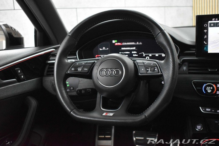 Audi A4 2.0 TDI S-LINE*ACC*TAŽNÉ* 2019