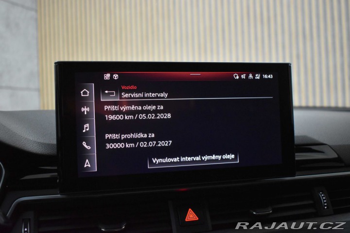 Audi A4 2.0 TDI S-LINE*ACC*TAŽNÉ* 2019