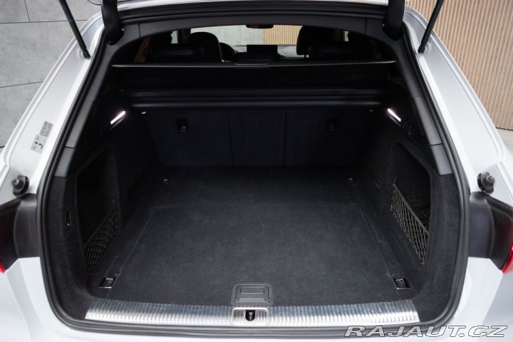 Audi A4 2.0 TDI S-LINE*ACC*TAŽNÉ* 2019