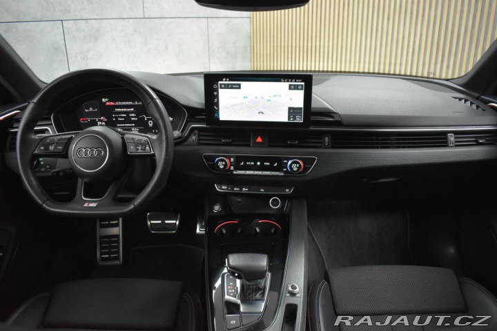 Audi A4 2.0 TDI S-LINE*ACC*TAŽNÉ* 2019