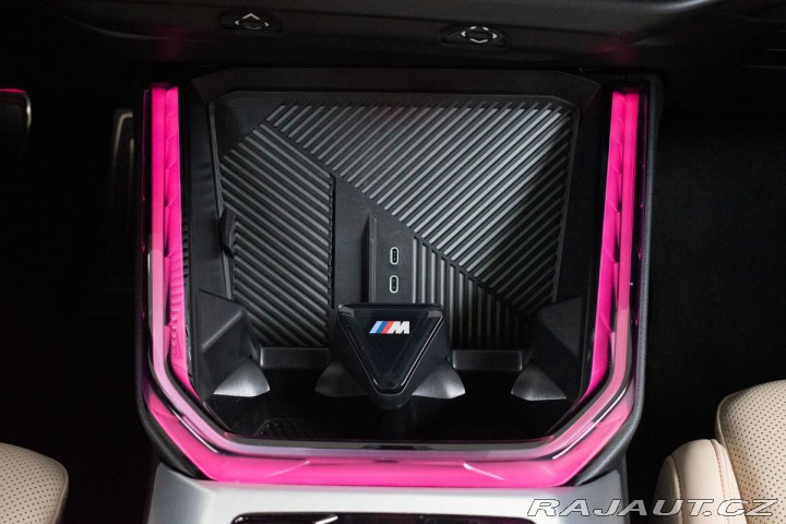BMW X3 xDrive20d REZERVACE 2025
