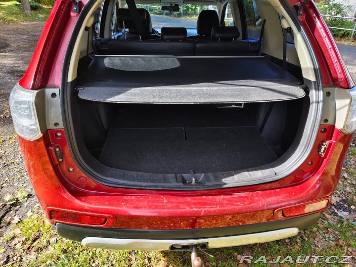 Mitsubishi Outlander 2015