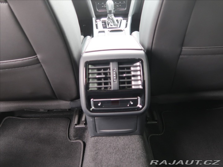 Volkswagen Arteon 2,0 TDI SB R-Line DSG 110 2023