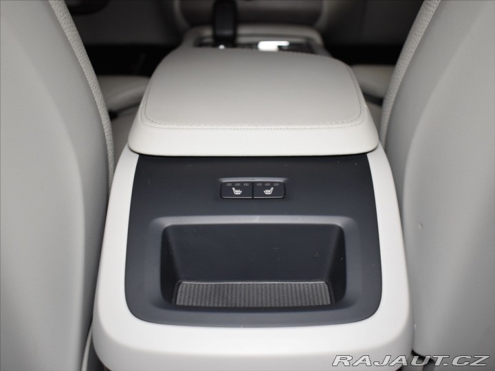 Volvo XC90 2,0 B5 AWD PLUS Tažné,BLI 2023