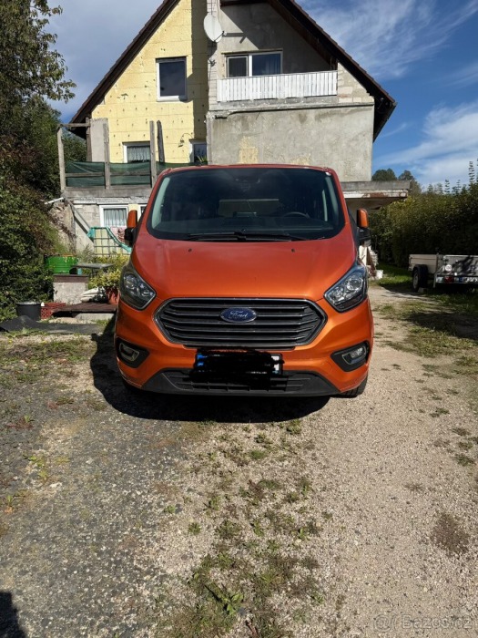 Ford Tourneo Custom 