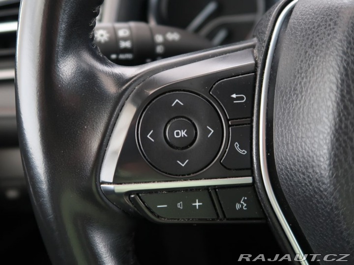 Toyota Camry 2.5,Hybrid,Navigace,Kamer 2020