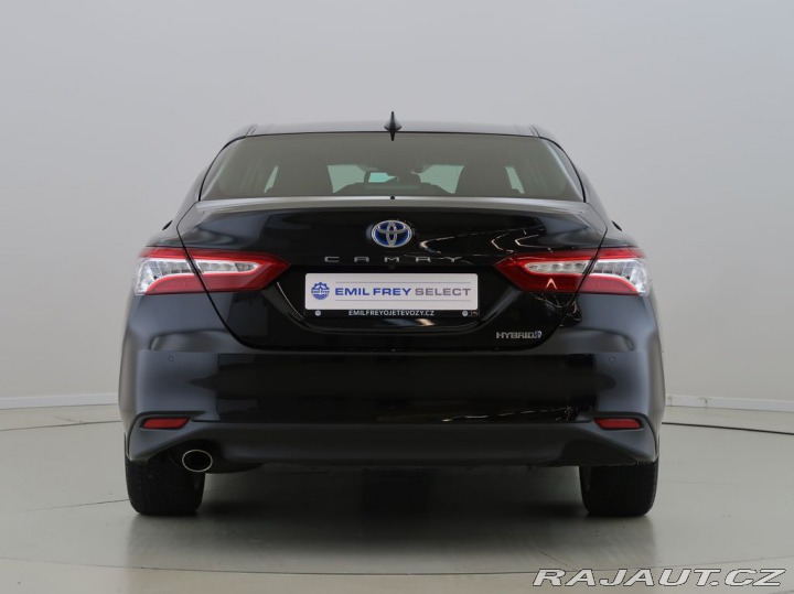 Toyota Camry 2.5,Hybrid,Navigace,Kamer 2020