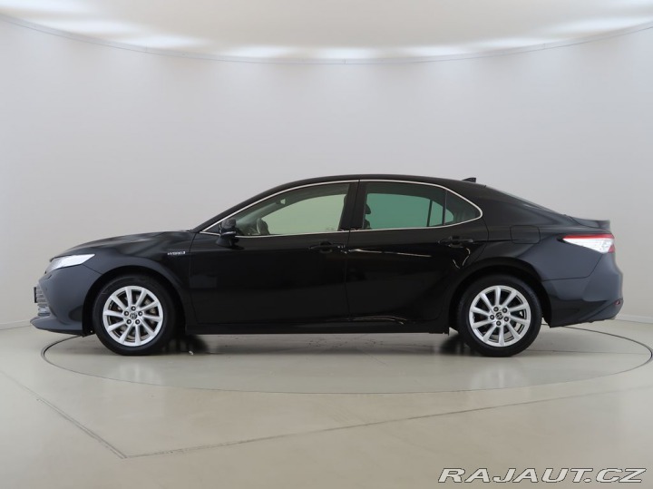 Toyota Camry 2.5,Hybrid,Navigace,Kamer 2020