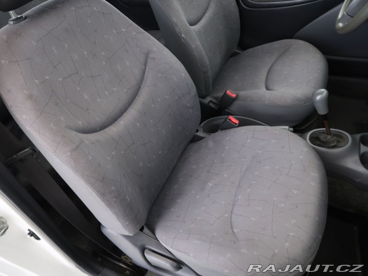 Toyota Yaris 1.0,50KW,Manuál 1999