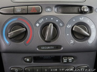 Toyota Yaris 1.0,50KW,Manuál 1999