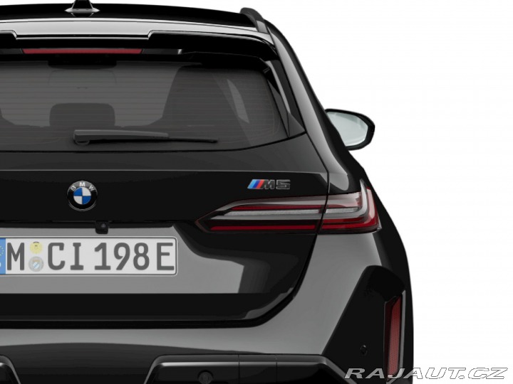 BMW M5 Touring 2026