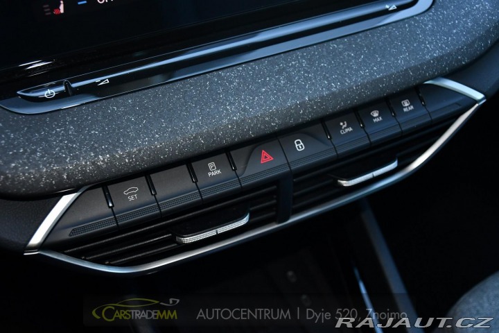 Škoda Octavia 2.0TDi STYLE DSG ACC 1M Č 2024