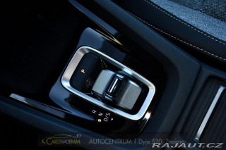 Škoda Octavia Rezervace 2025