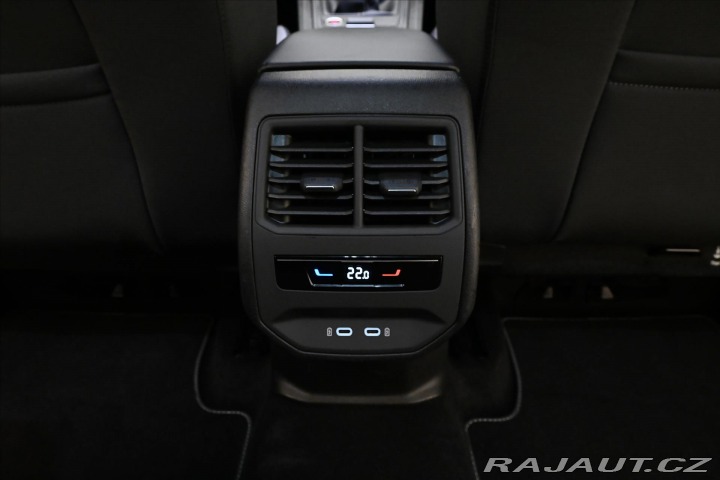 Seat Leon 2,0 TDI 110 kW STYLE Záru 2022