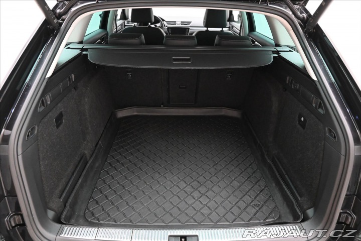 Škoda Superb 2,0 TDI 110 KW DSG STYLE 2022