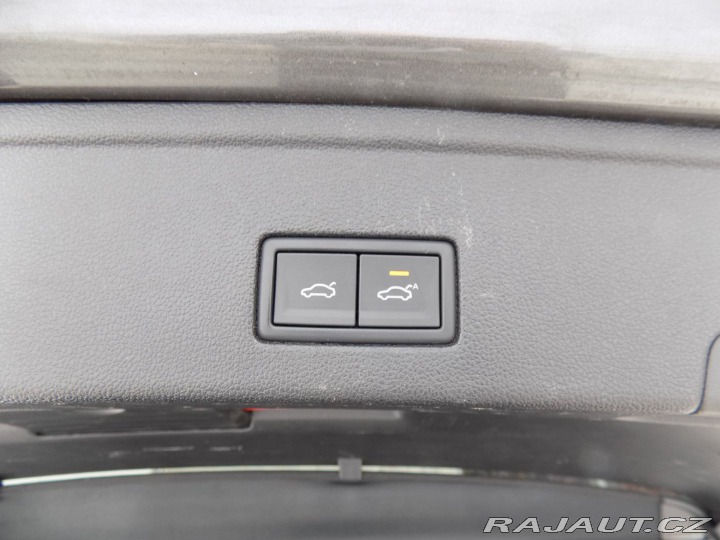 Volkswagen Touareg 3.0TDI/R-Line/4x4/AT/Matr 2018