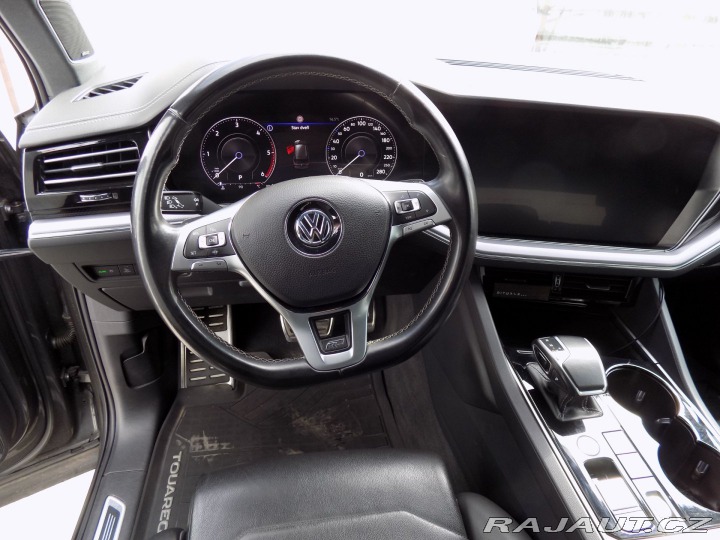 Volkswagen Touareg 3.0TDI/R-Line/4x4/AT/Matr 2018