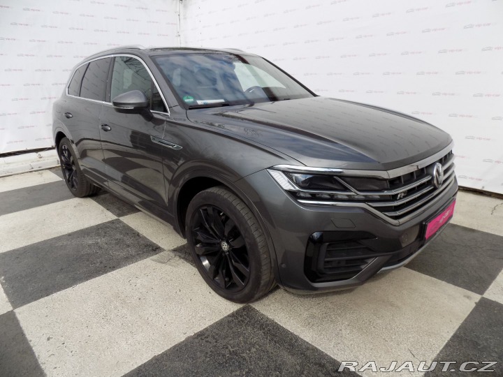 Volkswagen Touareg 3.0TDI/R-Line/4x4/AT/Matr 2018