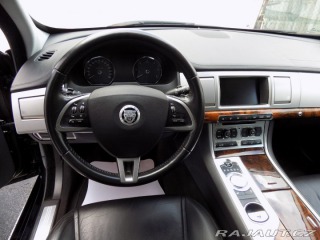 Jaguar XF 2.2d/Bi-xenon/AT/NAVI/ 2013