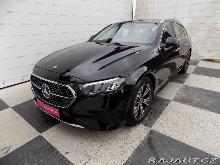 Mercedes-Benz E 220d/Performance LED/DPH/ 2024