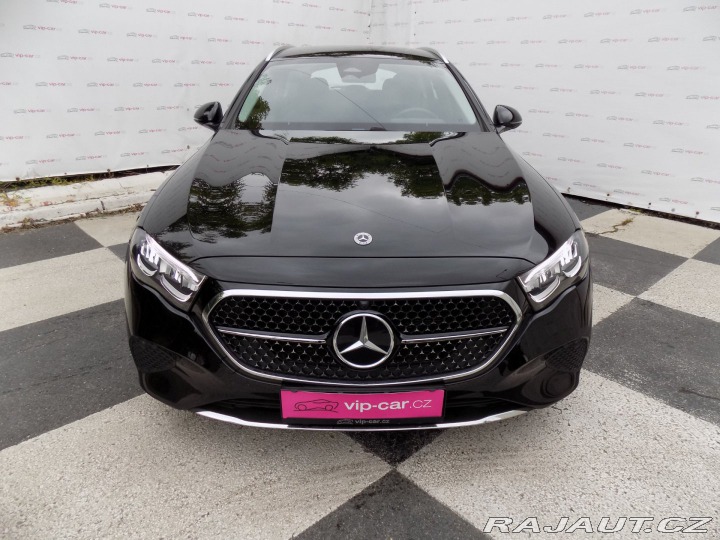 Mercedes-Benz E 220d/Performance LED/DPH/ 2024