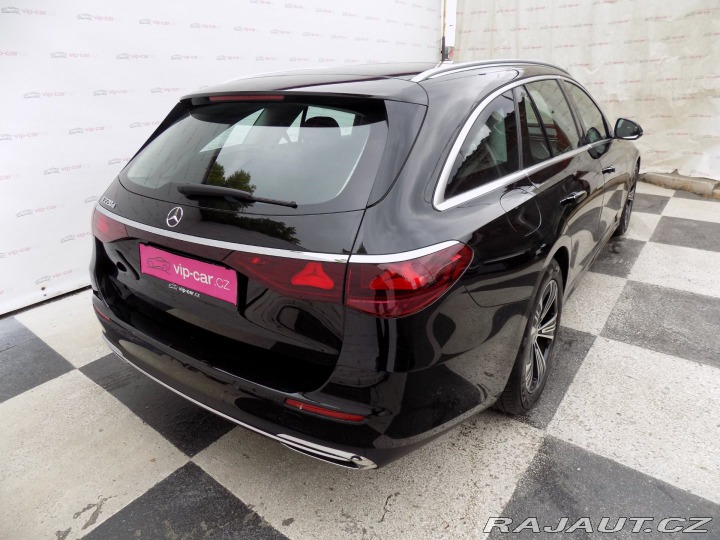 Mercedes-Benz E 220d/Performance LED/DPH/ 2024