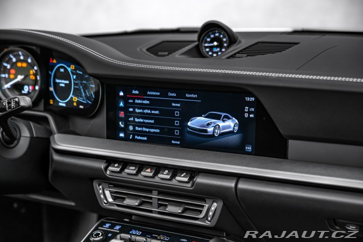 Porsche Ostatní modely Sport Chrono, výfuky, ven 2023