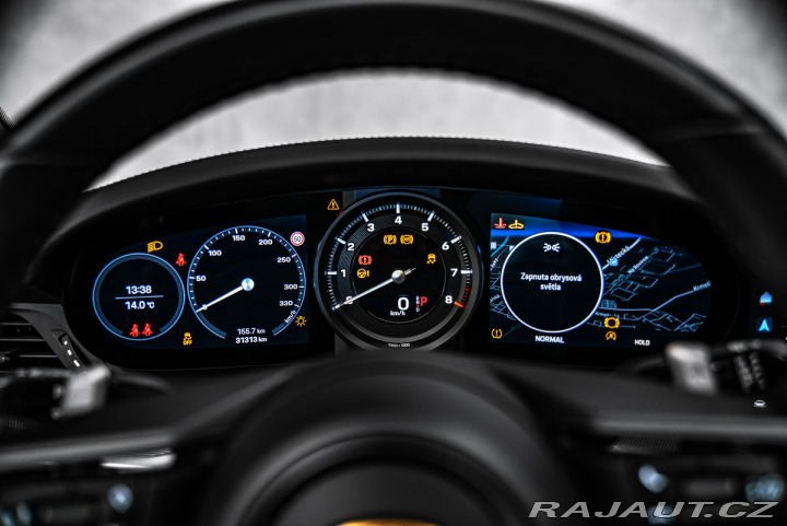 Porsche Ostatní modely Sport Chrono, výfuky, ven 2023