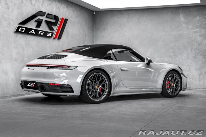 Porsche Ostatní modely Sport Chrono, výfuky, ven 2023