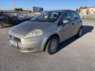 Fiat Punto 1,2 i 48kw Klima CZauto 1