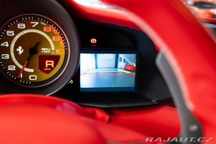 Ferrari 488 2019