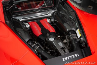 Ferrari 488  2019