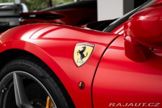 Ferrari 488  2019