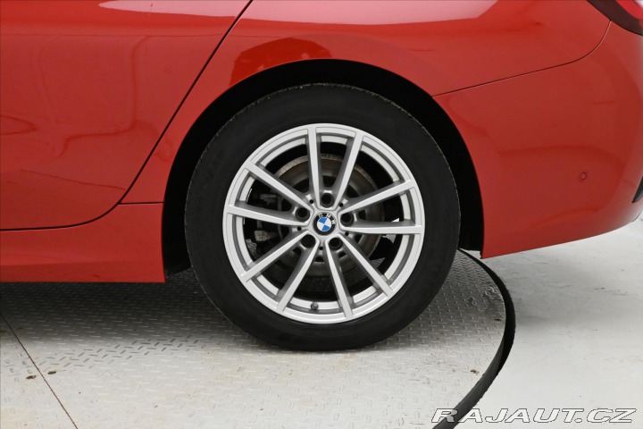 BMW 3 2,0 320d 140 kW Steptroni 2022