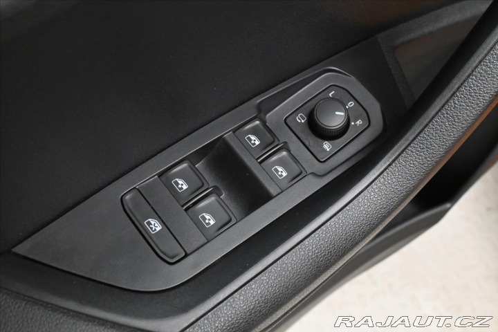 Škoda Karoq 1,5 TSI 110 kW DSG Ambiti 2024