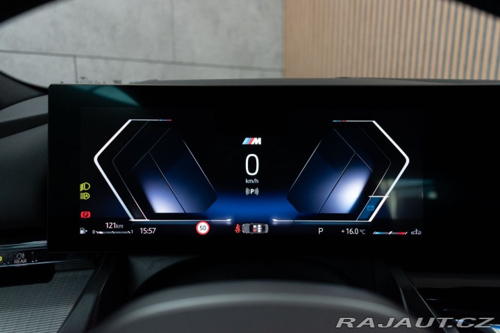 BMW 5 540d xD ///M*ZÁRUKA*TAŽNÉ 2025