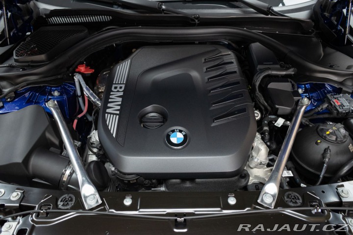 BMW 5 540d xD ///M*ZÁRUKA*TAŽNÉ 2025