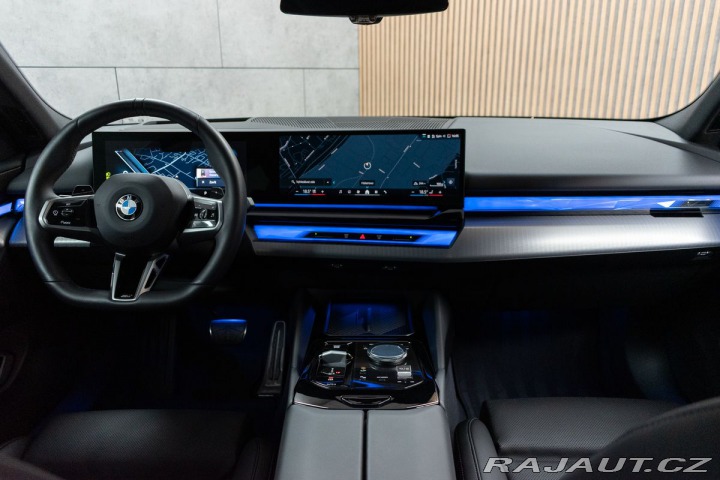 BMW 5 540d xD ///M*ZÁRUKA*TAŽNÉ 2025