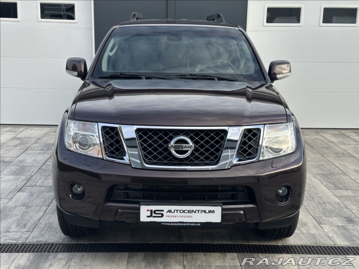 Nissan Pathfinder 3,0 DCI 231PS LE Executi 2011